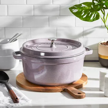 Staub La Cocotte round casserole cast iron 5.2 L - Cherry Blossom - STAUB