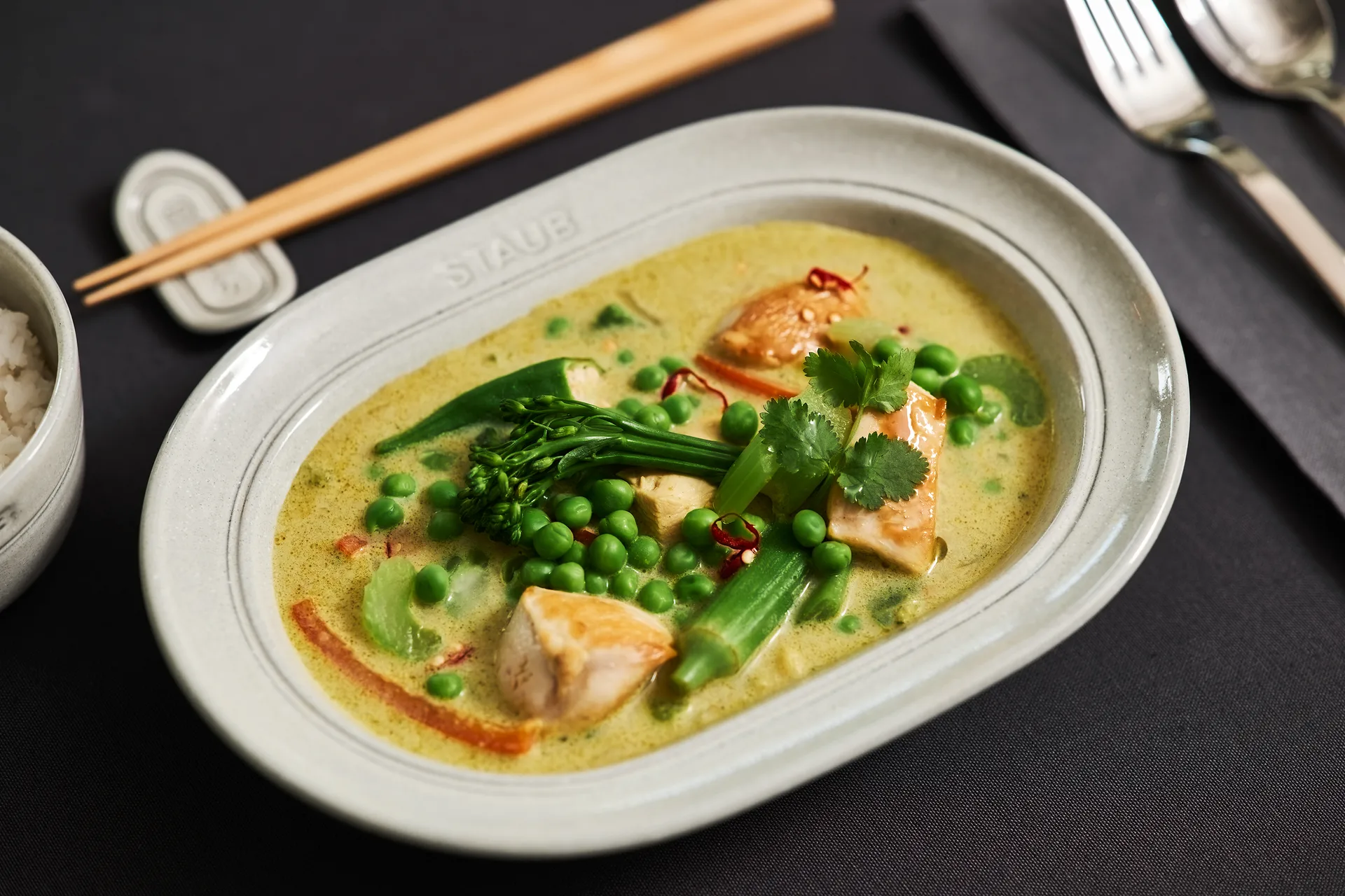 Staub New White Truffle saucer oval, 25 cm STAUB