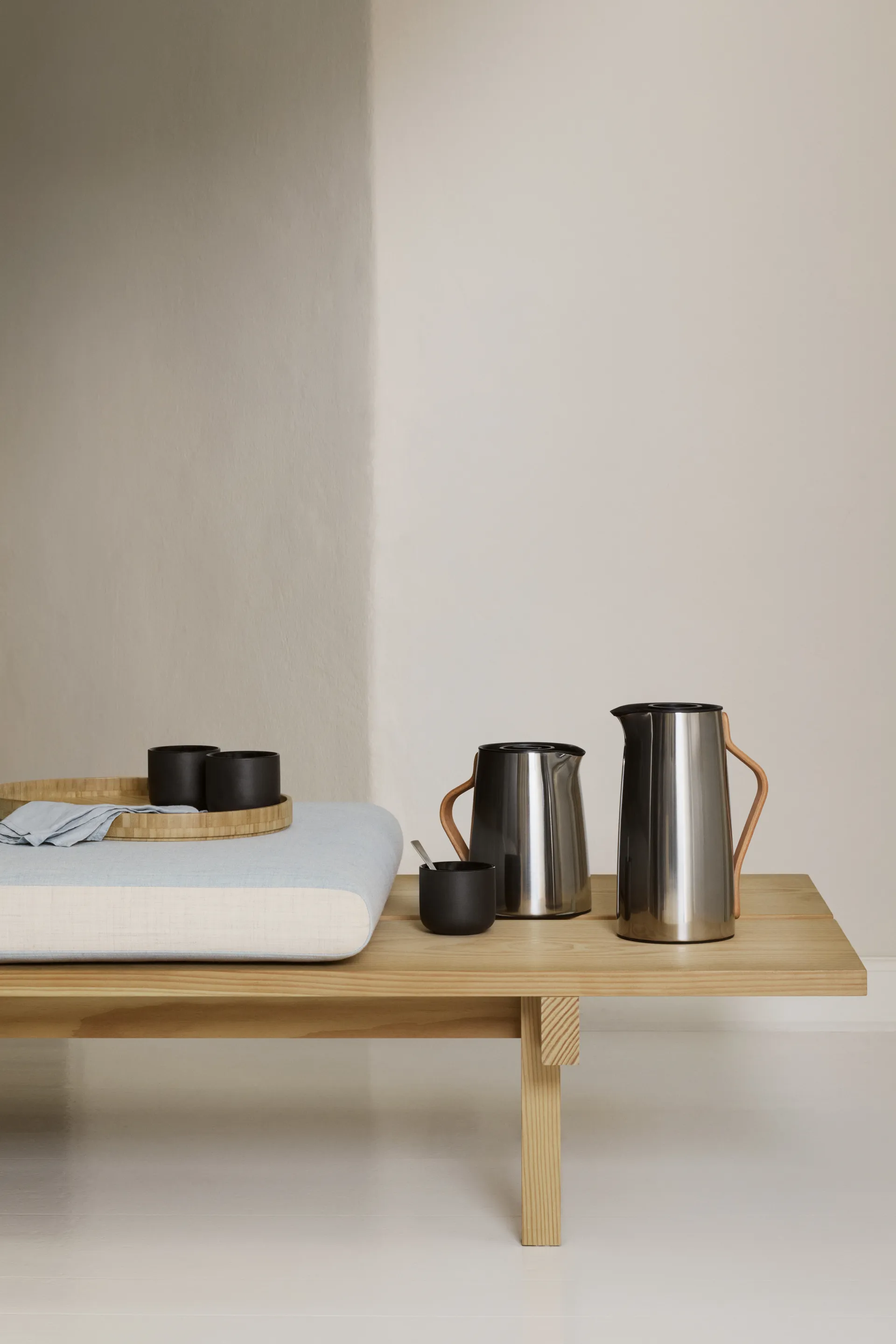 Emma tea vacuum jug 1 L, Steel Stelton