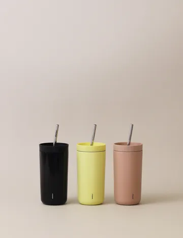 To Go Sip thermos mug with straw 0.4 L - Soft black - Stelton
