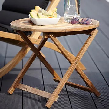 Alnö side table - Teak - Stockamöllan