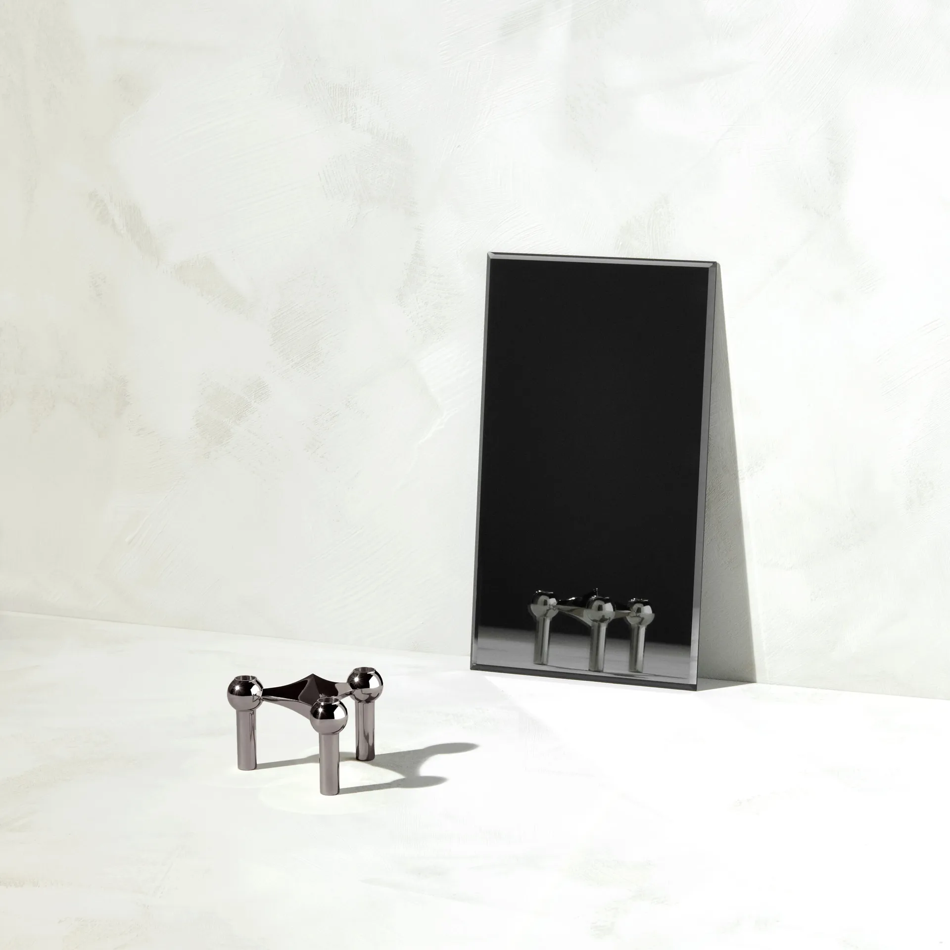 Nagel candle holder, Black chrome STOFF Nagel