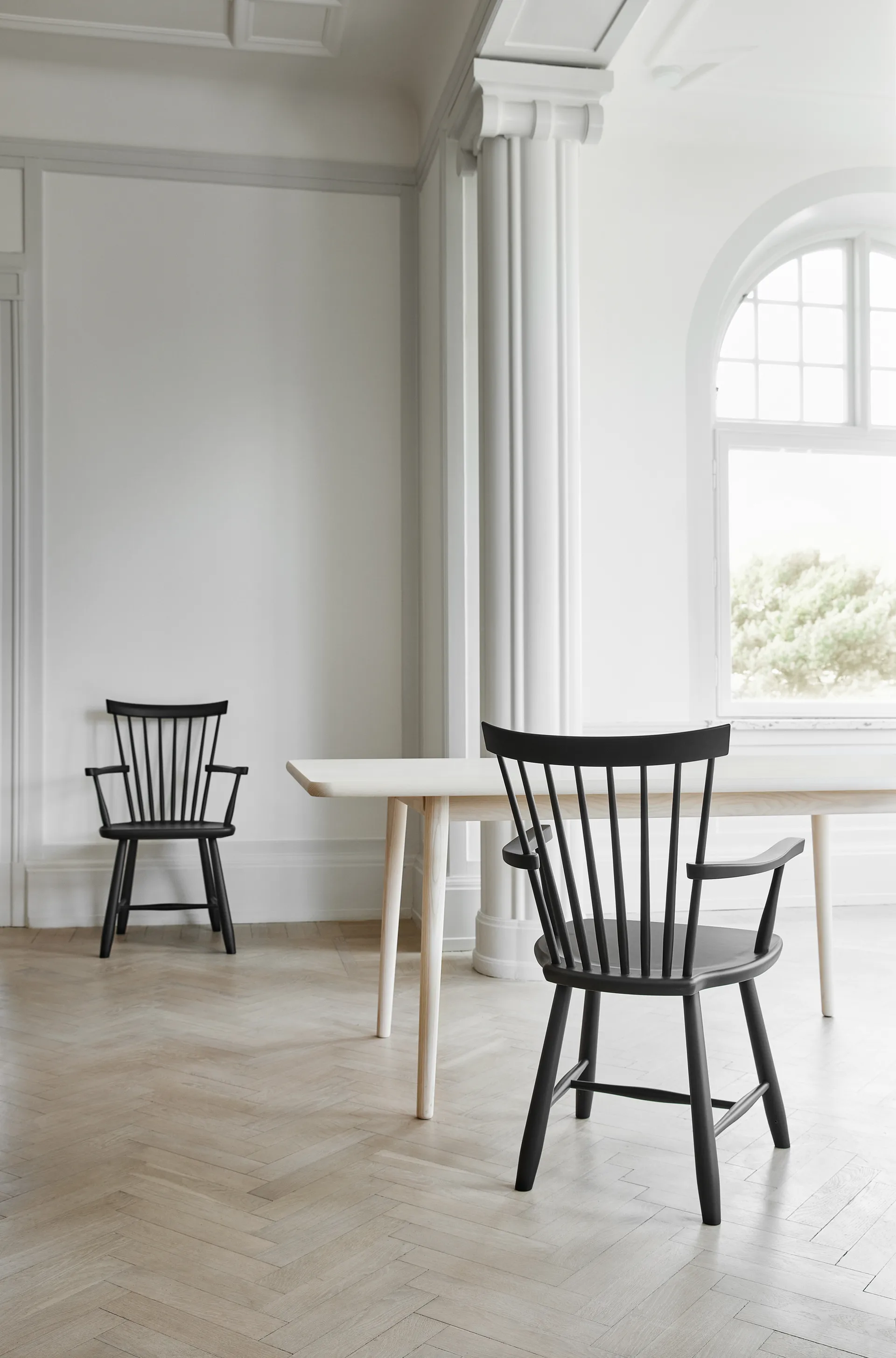Lilla Åland armchair, Black (beech) Stolab