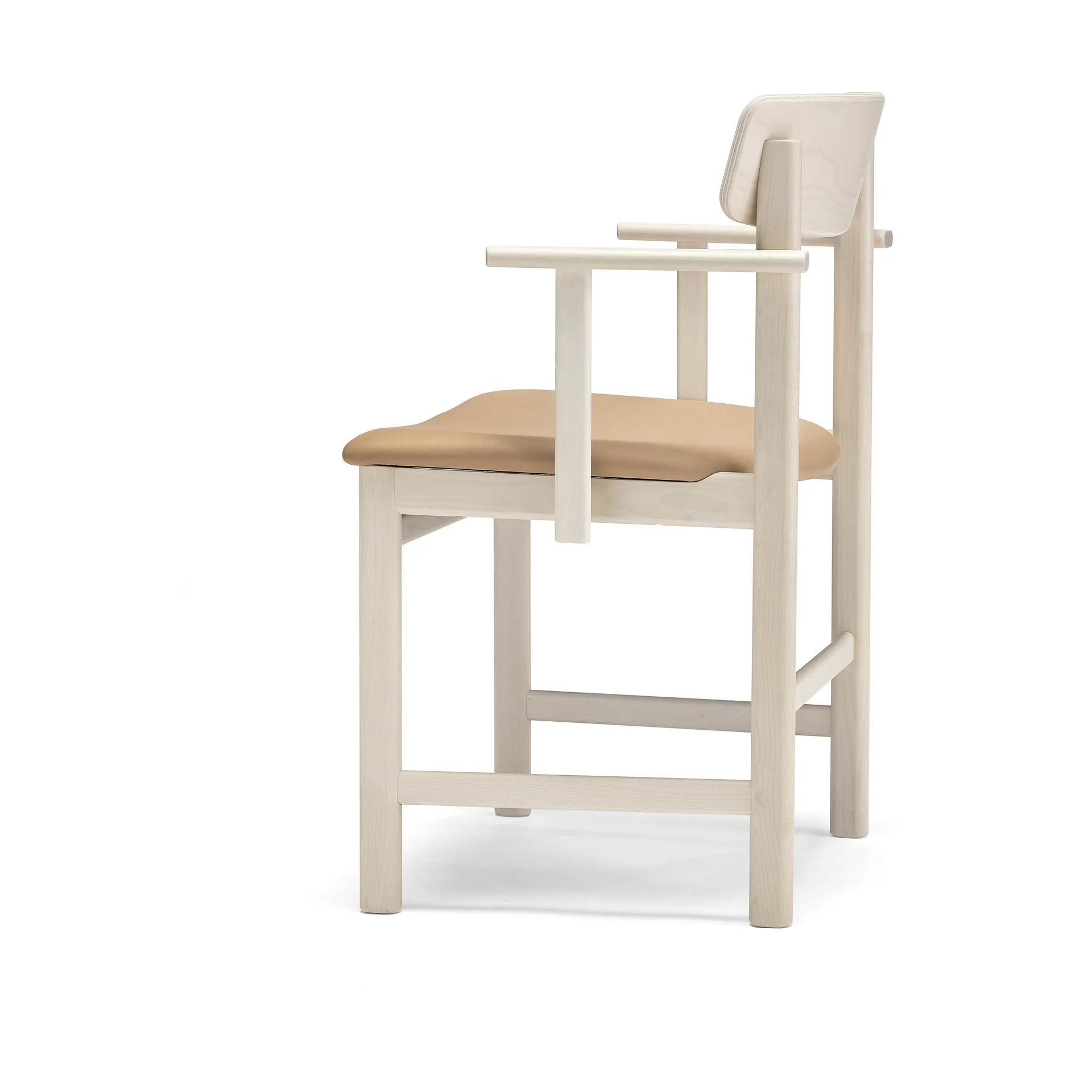 Pal armchair, Birch light matte lacquer-Elmosoft 22030 Stolab