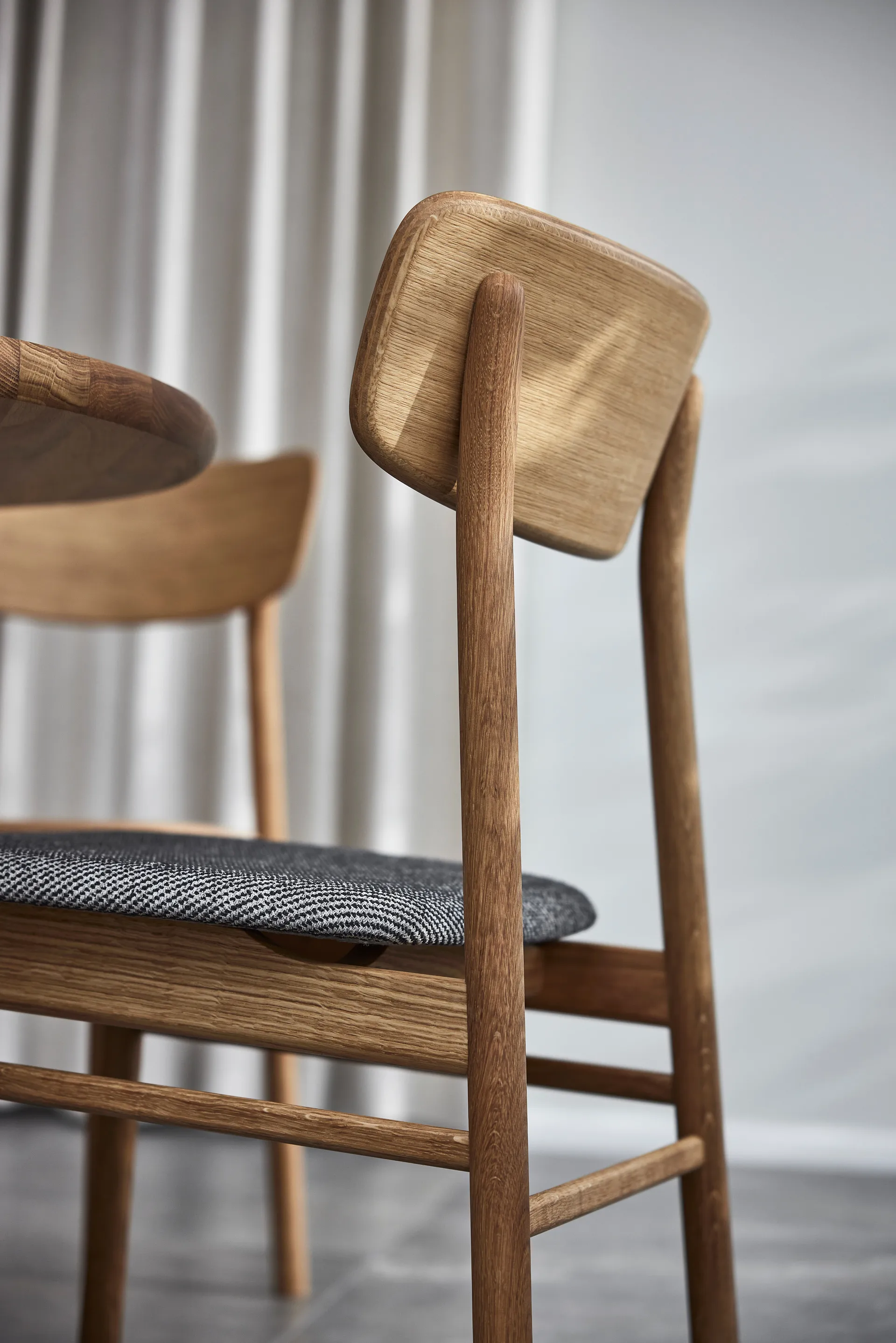 Prima Vista bar stool, Brown/beige-oiled oak Stolab