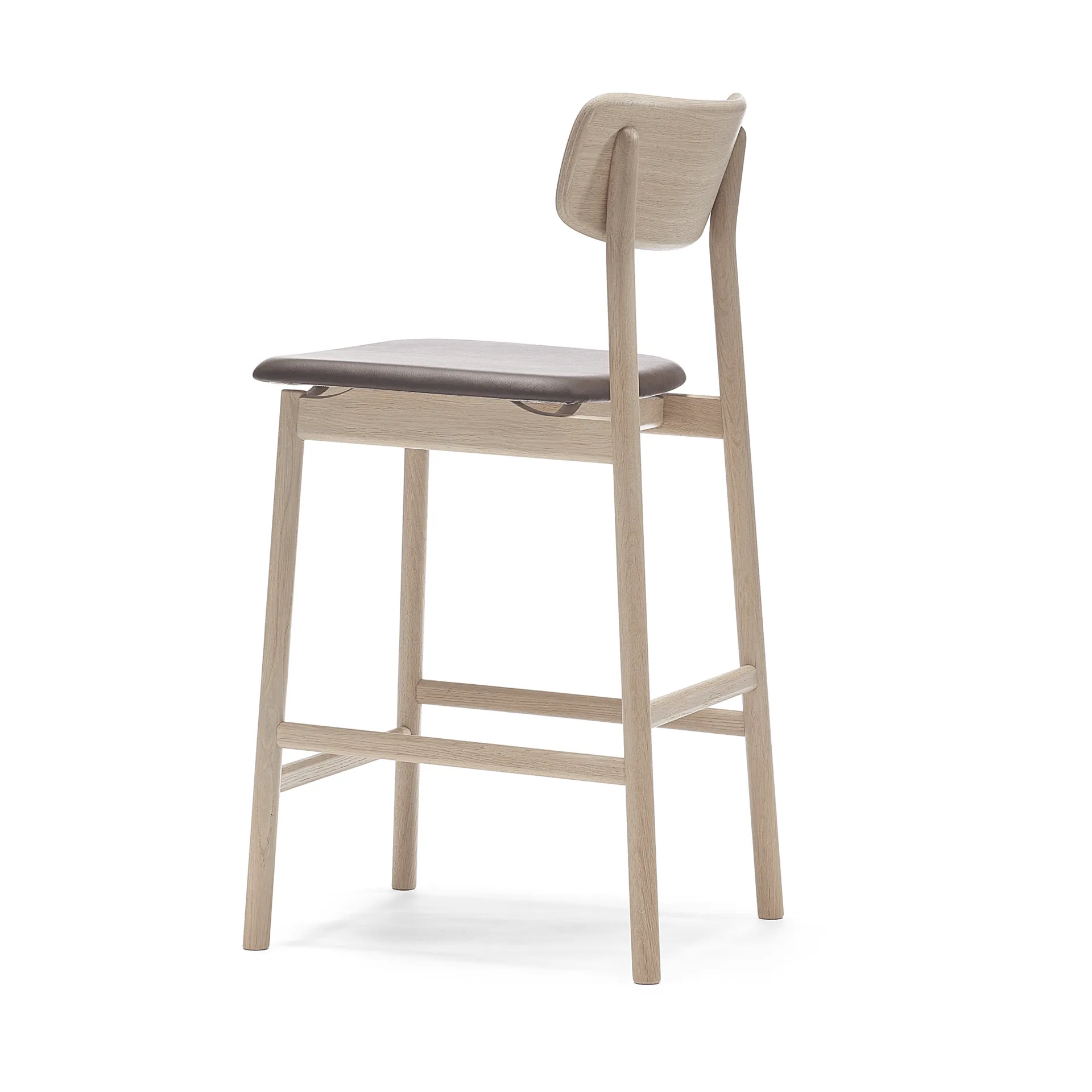 Prima Vista bar stool, Leather Elmosoft darkbrown. white oil oak stand Stolab