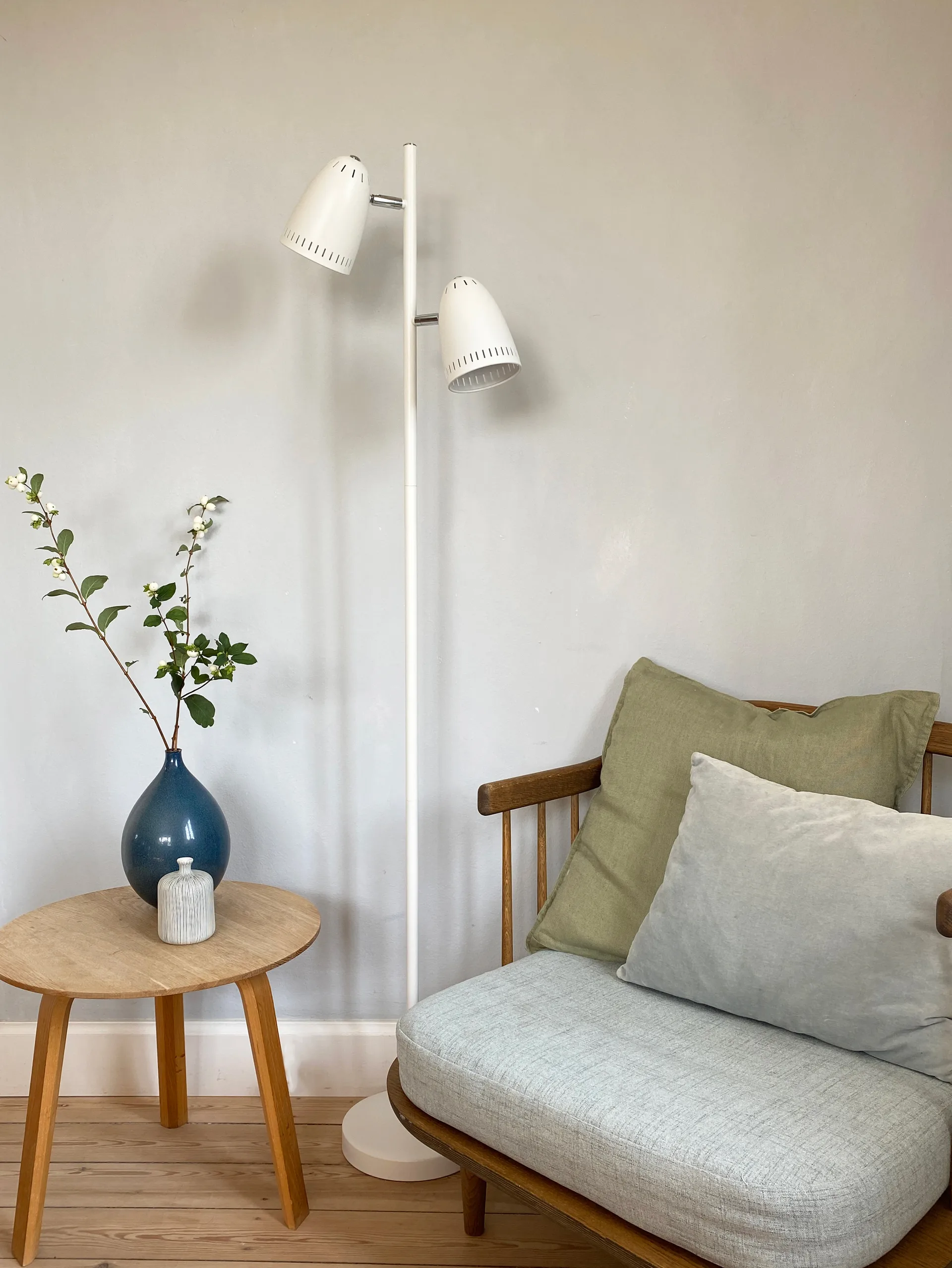 Dynamo Twin floor lamp, Whisper White Superliving