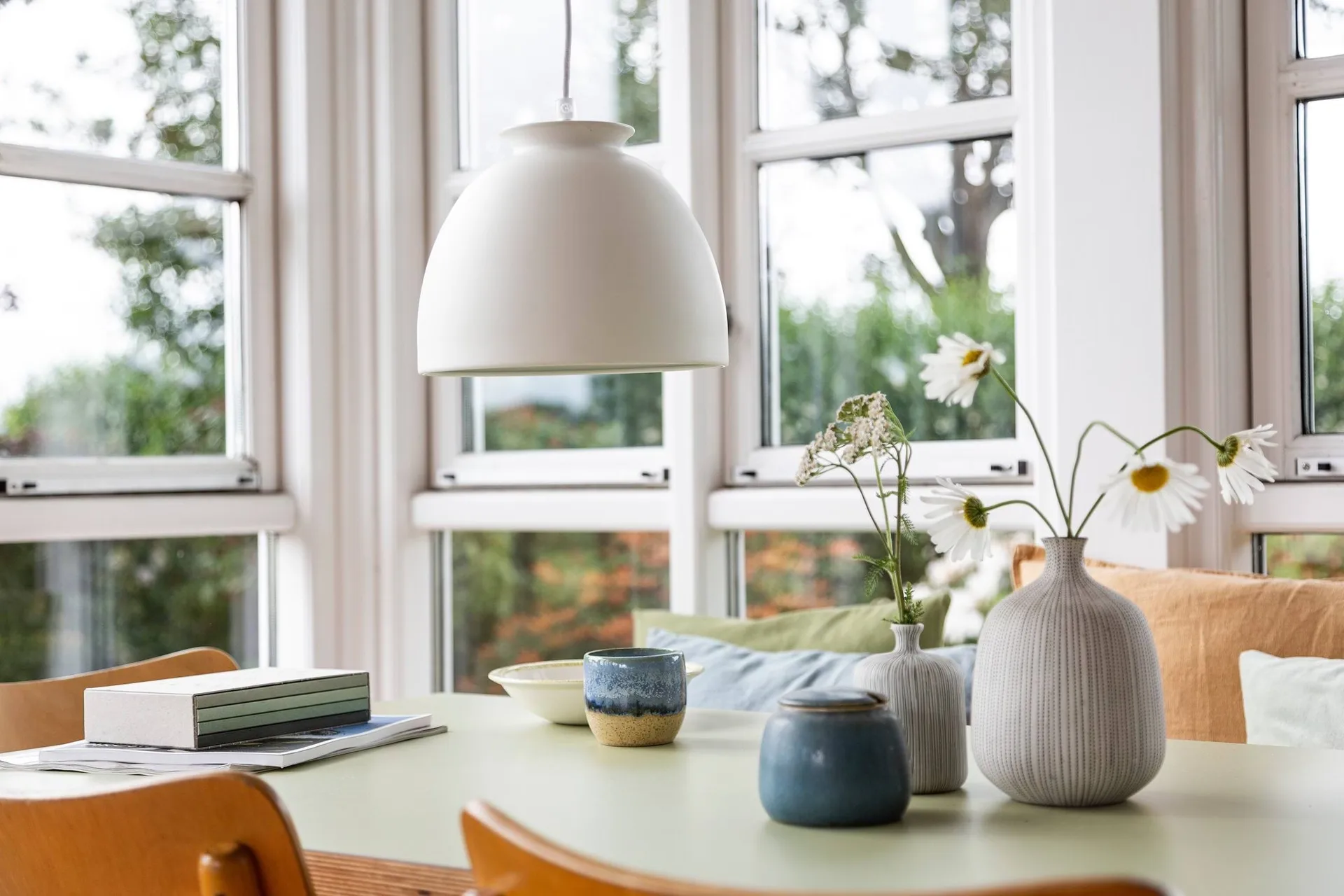 Superliving Bloom pendant, Whisper White Superliving