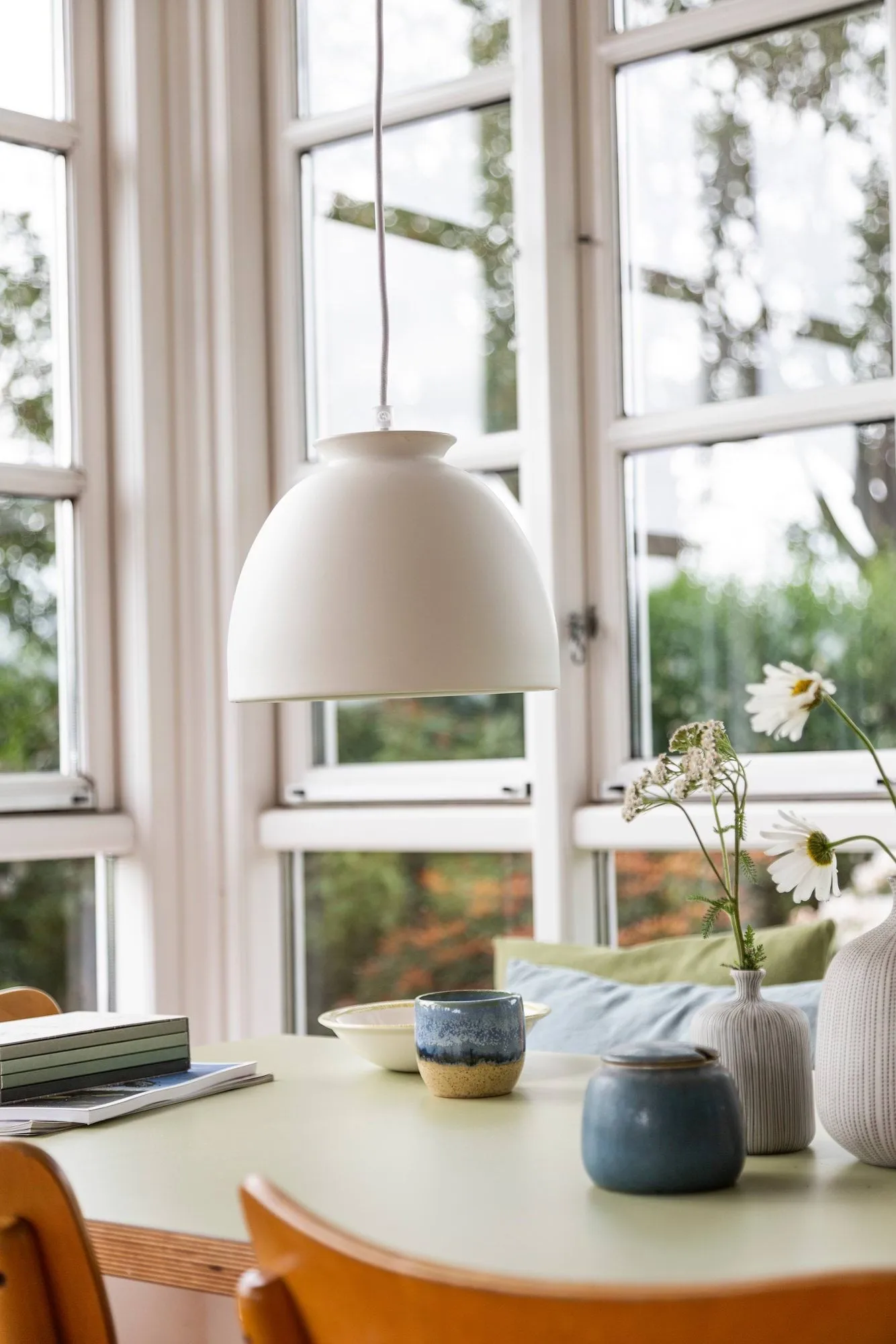 Superliving Bloom pendant, Whisper White Superliving