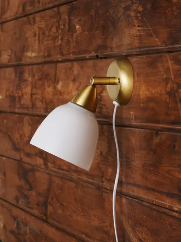 Urban short wall lamp - Brushed Brass - Superliving