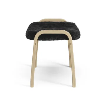 Lamini children's foot stool laquered oak/sheep skin - Black (black) - Swedese