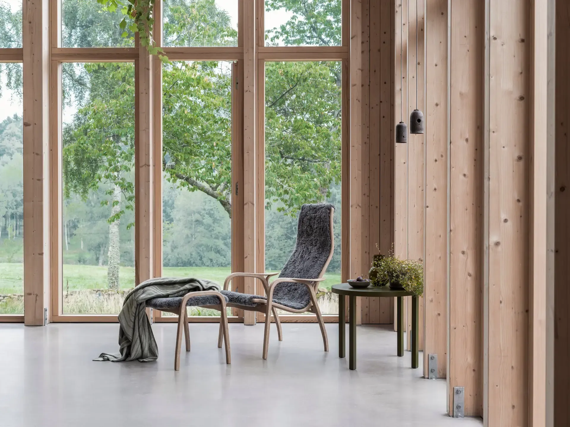Lamino armchair, Sheepskin black-lacquered beech Swedese