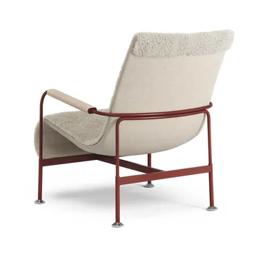 Serpentine armchair - Sheepskin Moonlight-red - Swedese