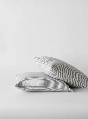 Stonewashed linen pillowcase 50x60 cm 2-pack - Grey-white - Tell Me More