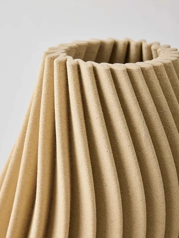 Vento vase - Sand, small 32 cm - Tell Me More