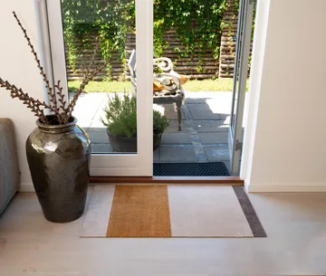 Stripes doormat horizontal - Ivory-dijon-brown. 60x90 cm - tica copenhagen