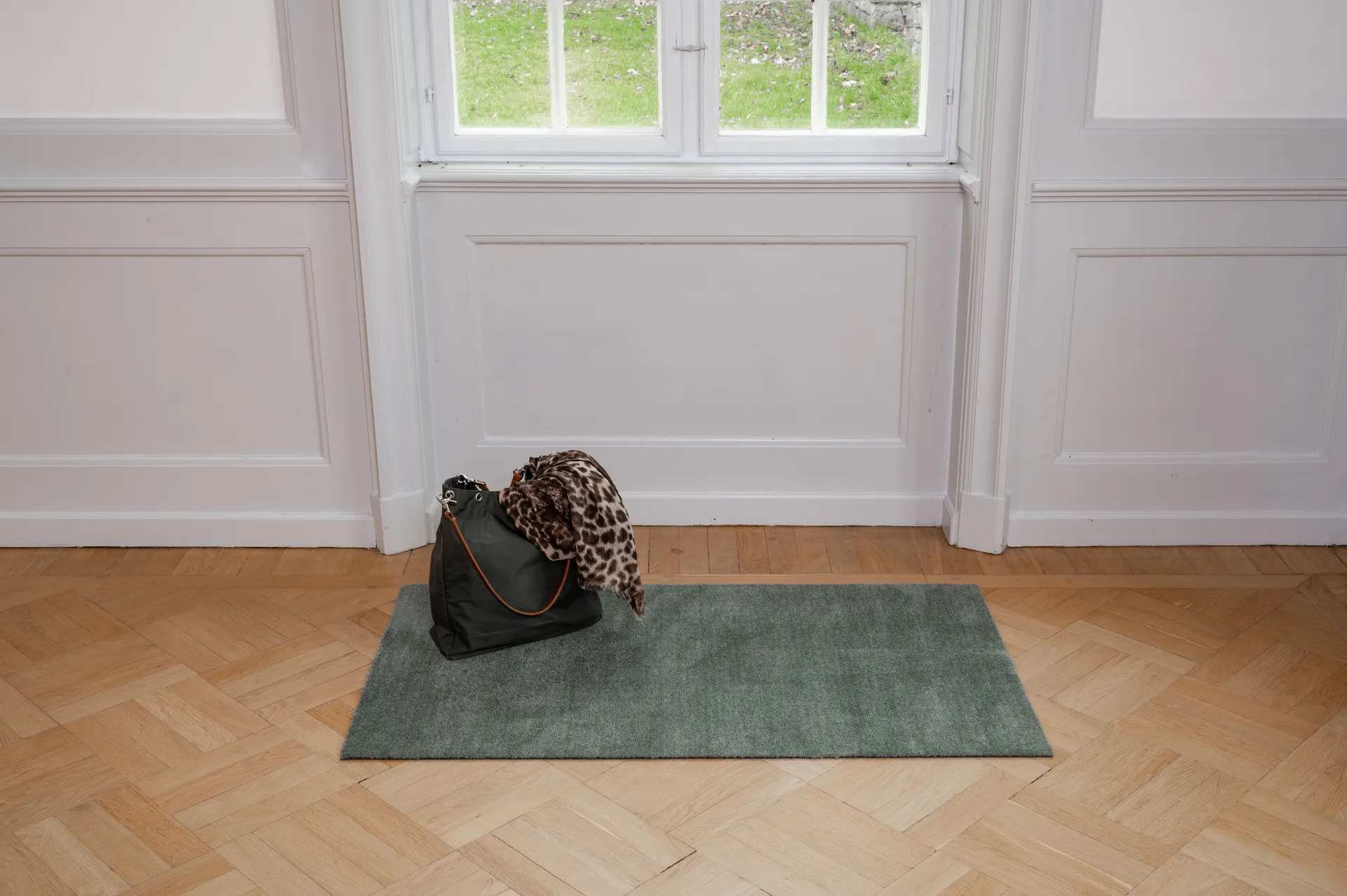 Unicolor hallway rug, Dusty green. 67x120 cm tica copenhagen