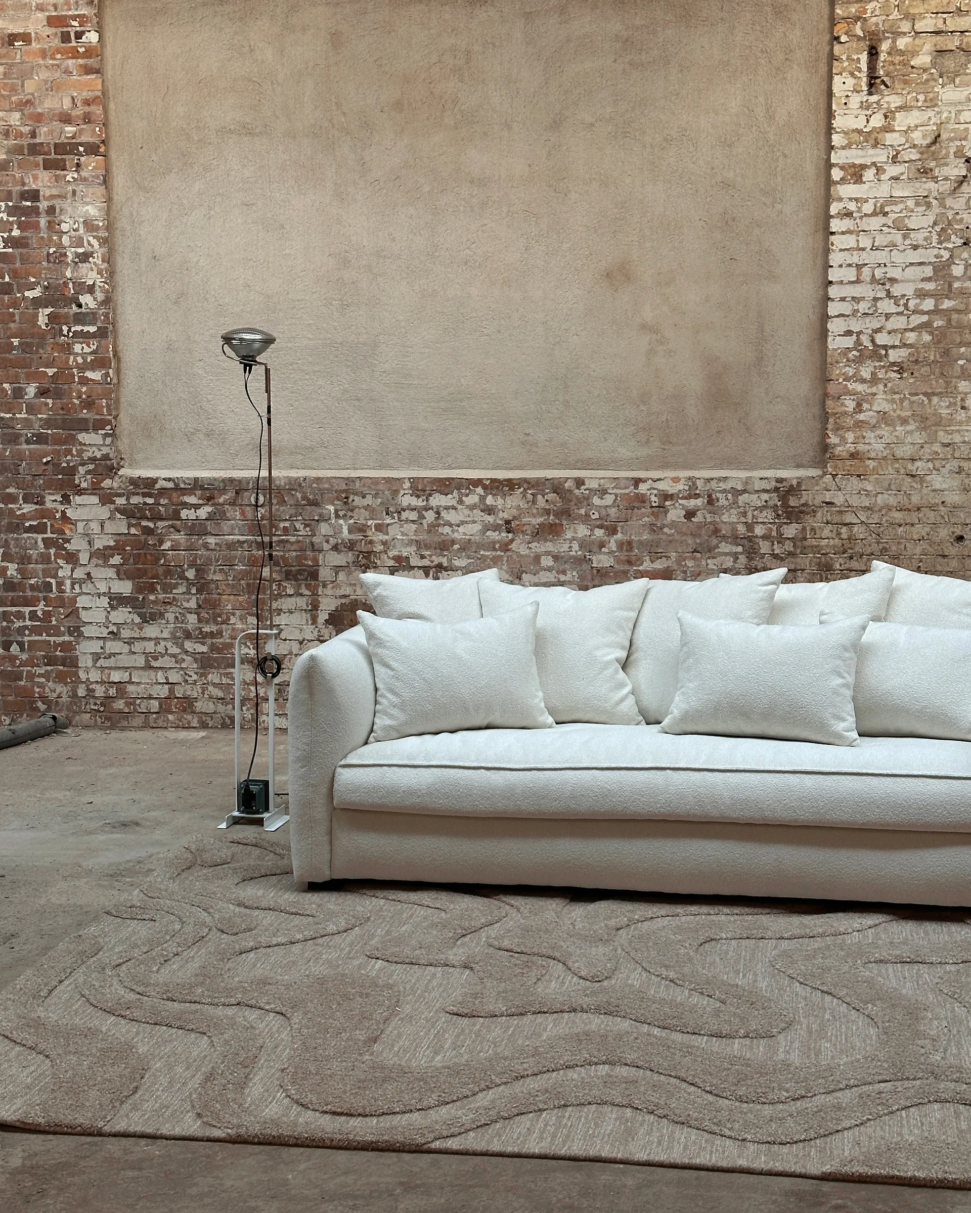 Cornell sofa, Bouclé off white Tinted