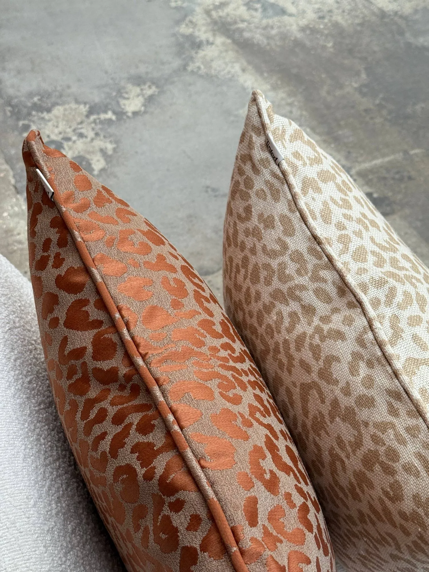 Norell cushion, Leopard beige-off white, 50x50 cm Tinted