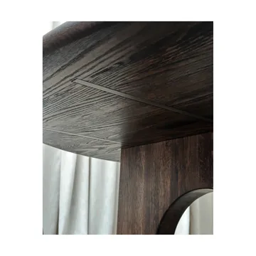 Sanders dining table Ø160 cm - Dark stained oak - Tinted