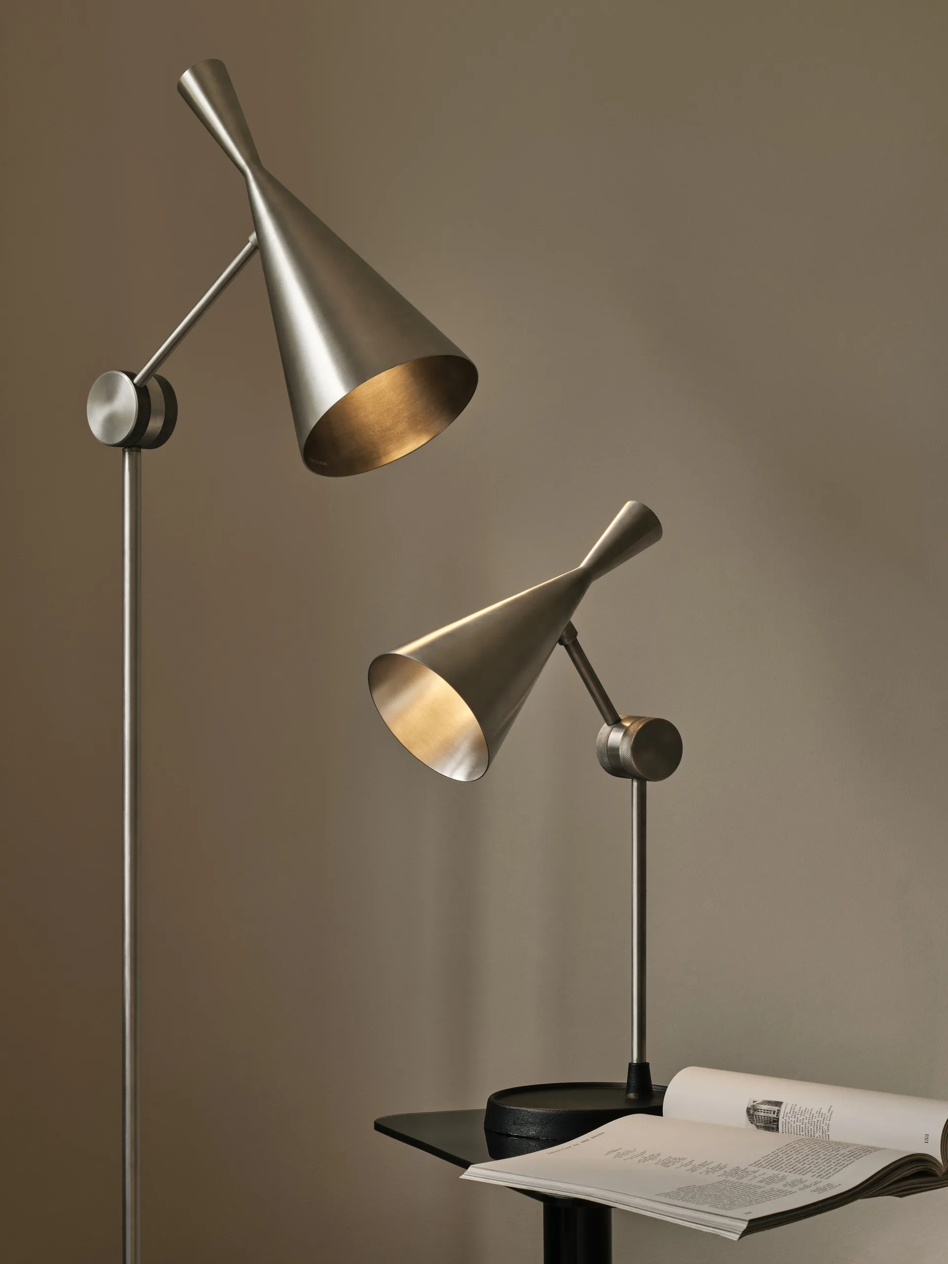 Beat table lamp 53 cm, Unbeaten aluminium Tom Dixon