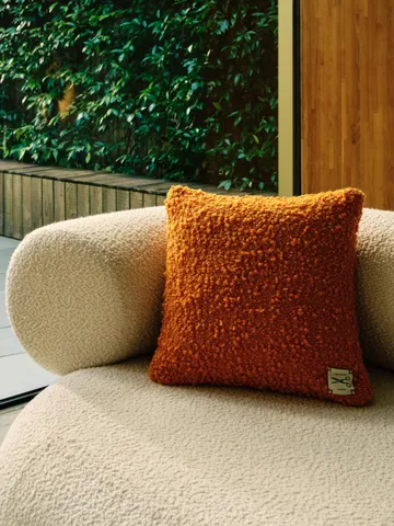 Bobble cushion 45x45 cm - Ochre - Tom Dixon