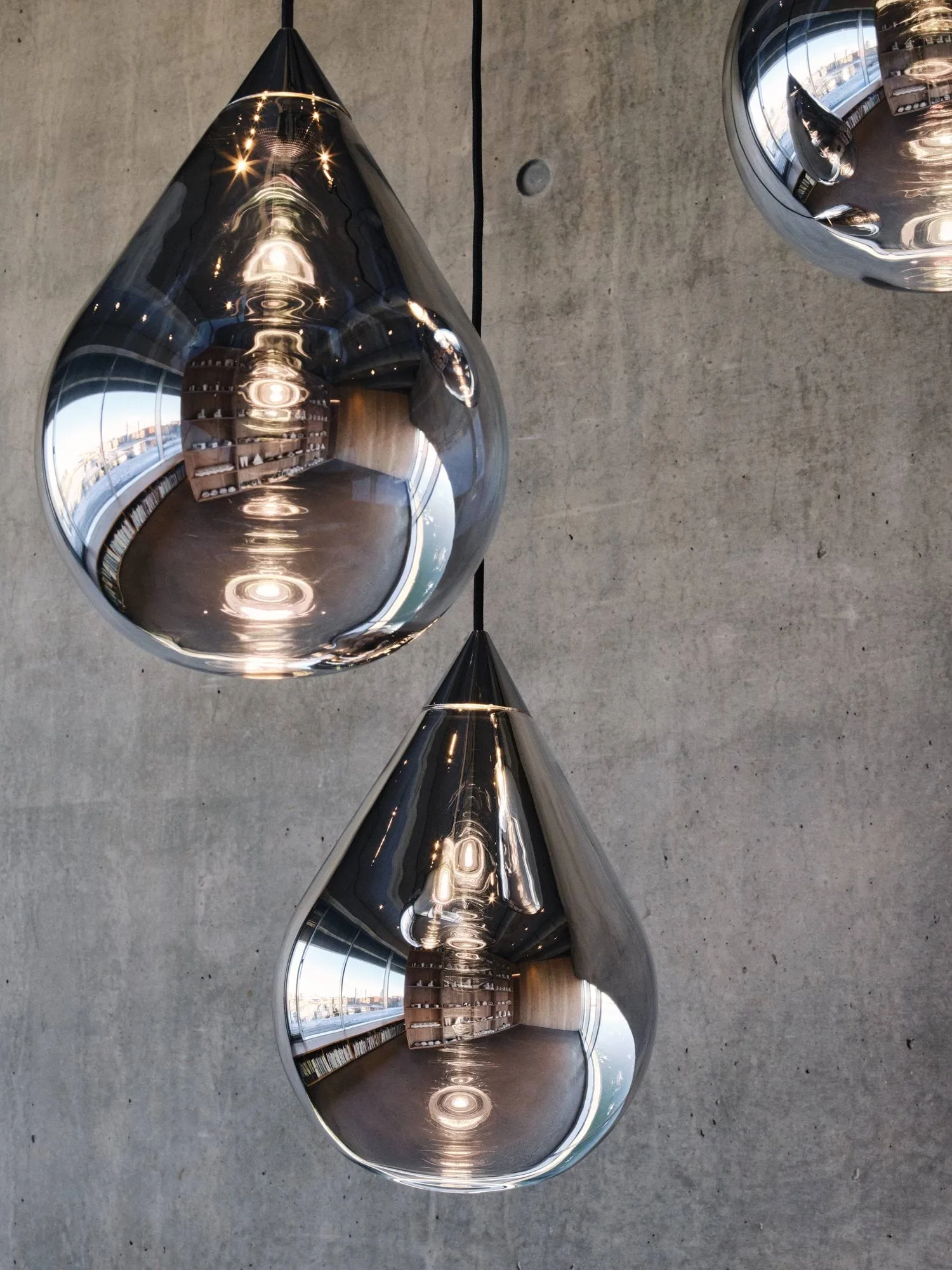 Flare Bead pendant lamp, Silver Tom Dixon