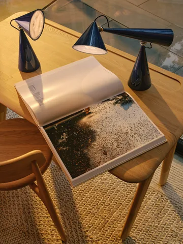 Pose Task LED table lamp - Indigo - Tom Dixon