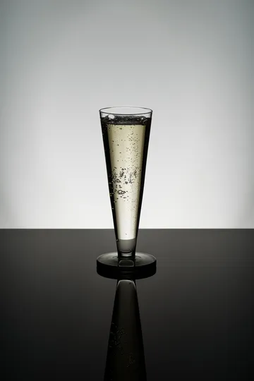 Puck champagne glass 12.5 cl - Clear - Tom Dixon