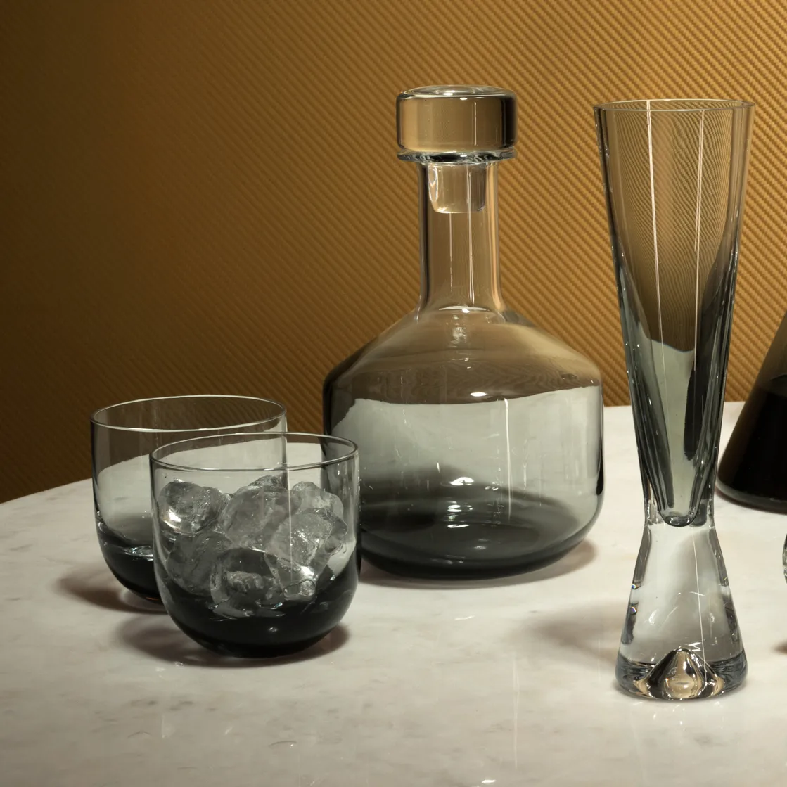 Tank whiskey carafe 1 L, black Tom Dixon