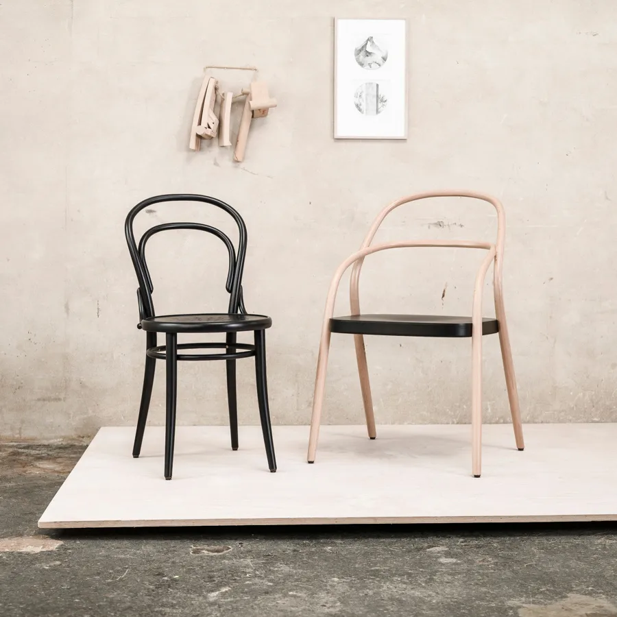 Ton no.14 chair, Black stainedB123-New veneer seat TON