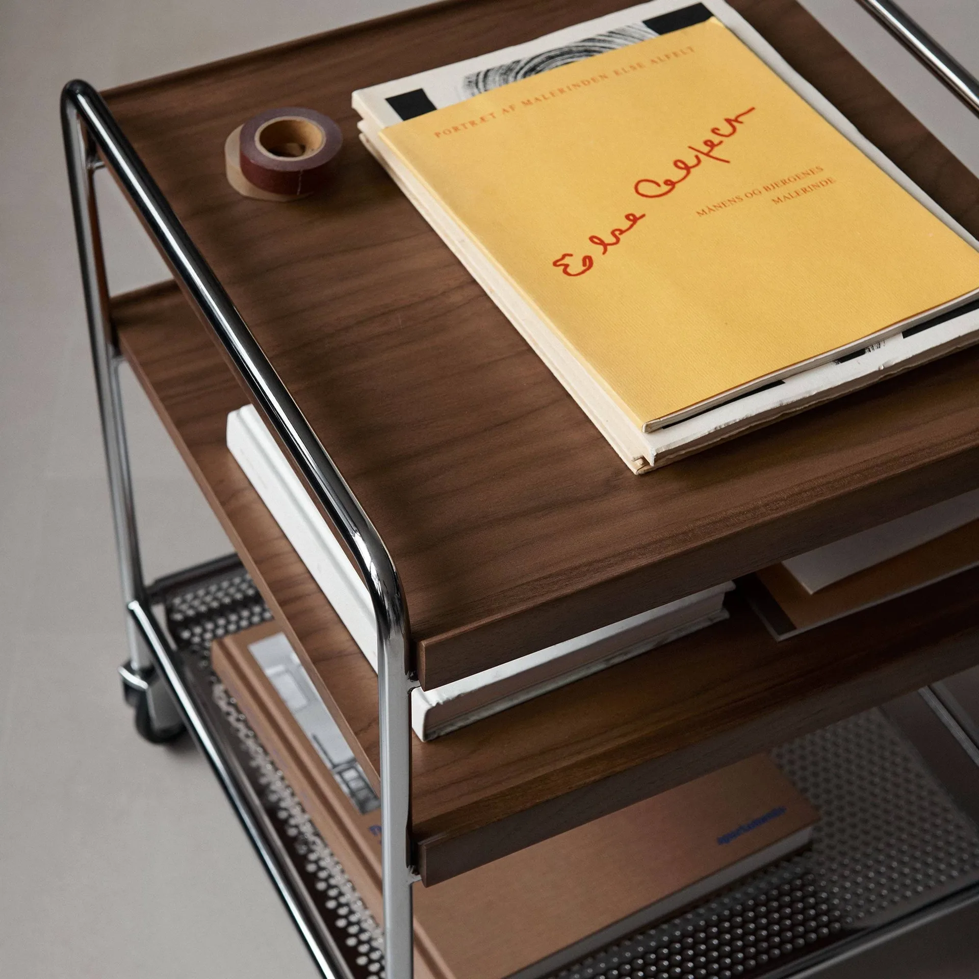 Alima NDS2 serving trolley, Lacquered walnut-chrome &Tradition