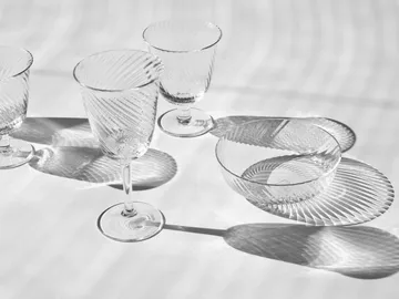 Collect SC80 wine glass 2 pack - Clear - &Tradition