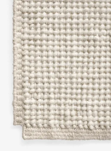 Collect SC85 rug 200x300 - Milk - &Tradition