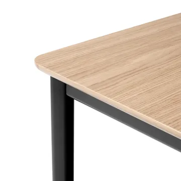 Drip HW115 dining table 83x143 cm - Black frame-clear lacq. oak - &Tradition