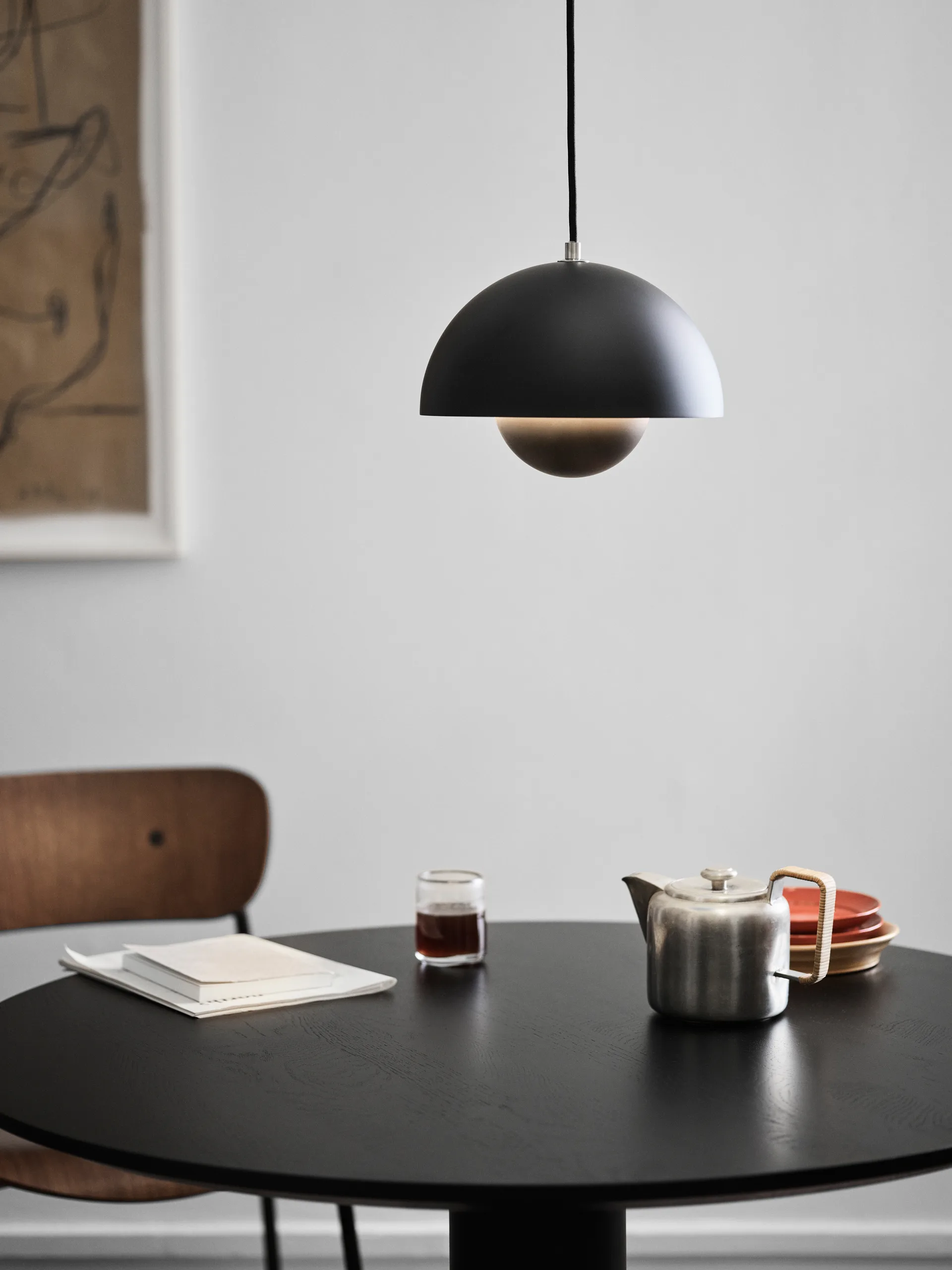 Flowerpot VP1 pendant lamp, matte black &Tradition