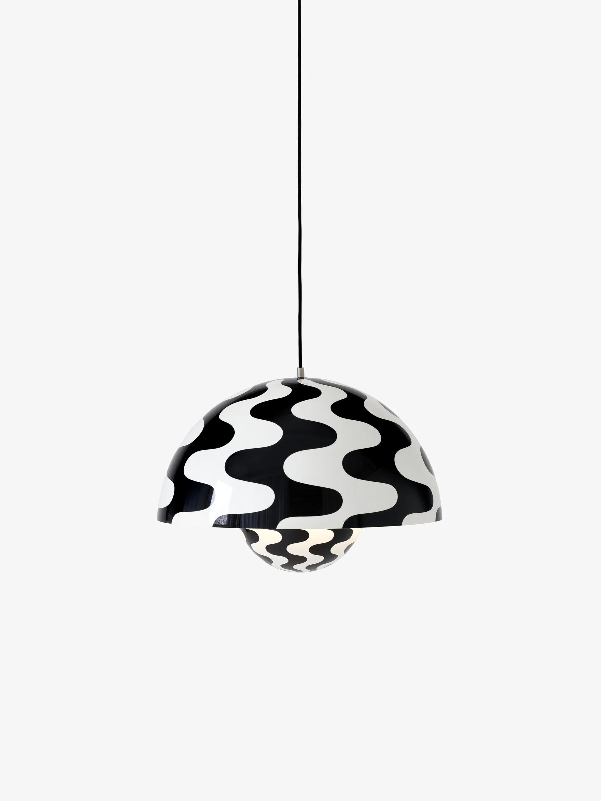 Flowerpot VP2 pendant lamp big, Black-white pattern &Tradition