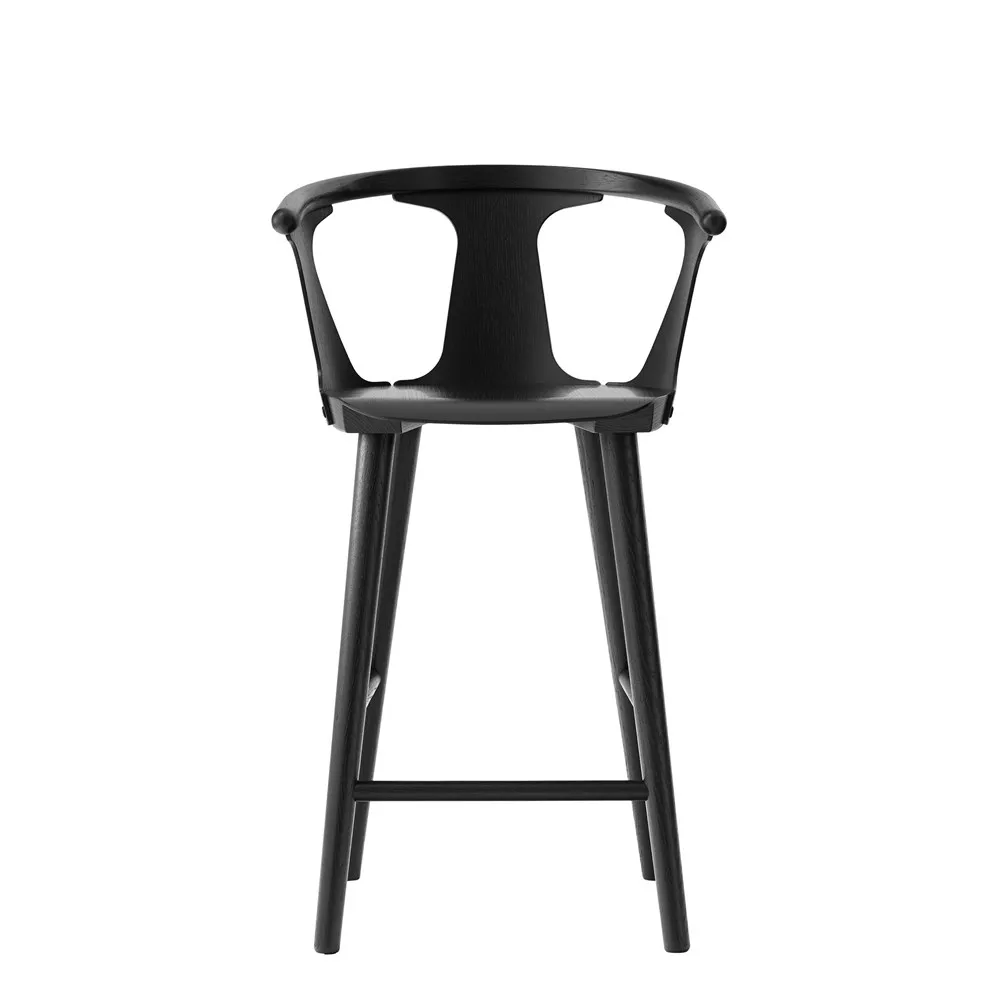 In between barstool SK7, Black-painted oak &Tradition