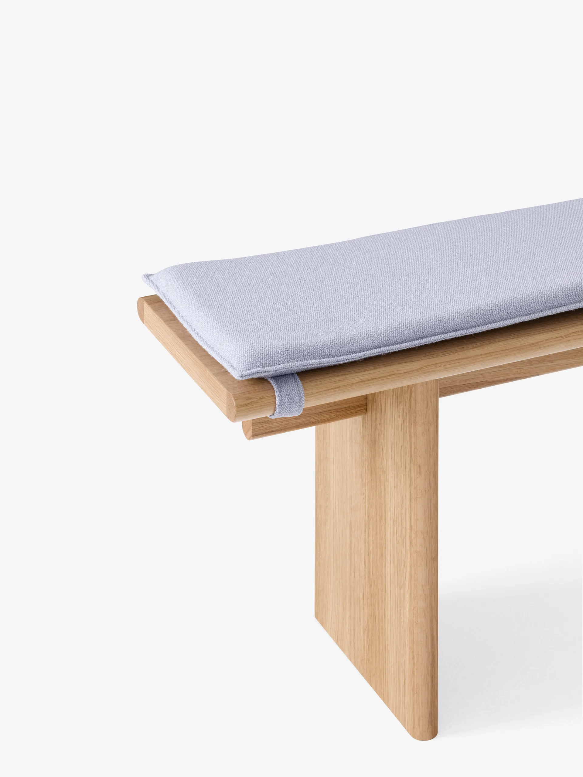 Ita bench OS6 seat cushion, Vidar 0723, 230 cm &Tradition