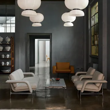 Meantime AV29 lounge chair - Pol. aluminium-Ecriture 0210 - &Tradition