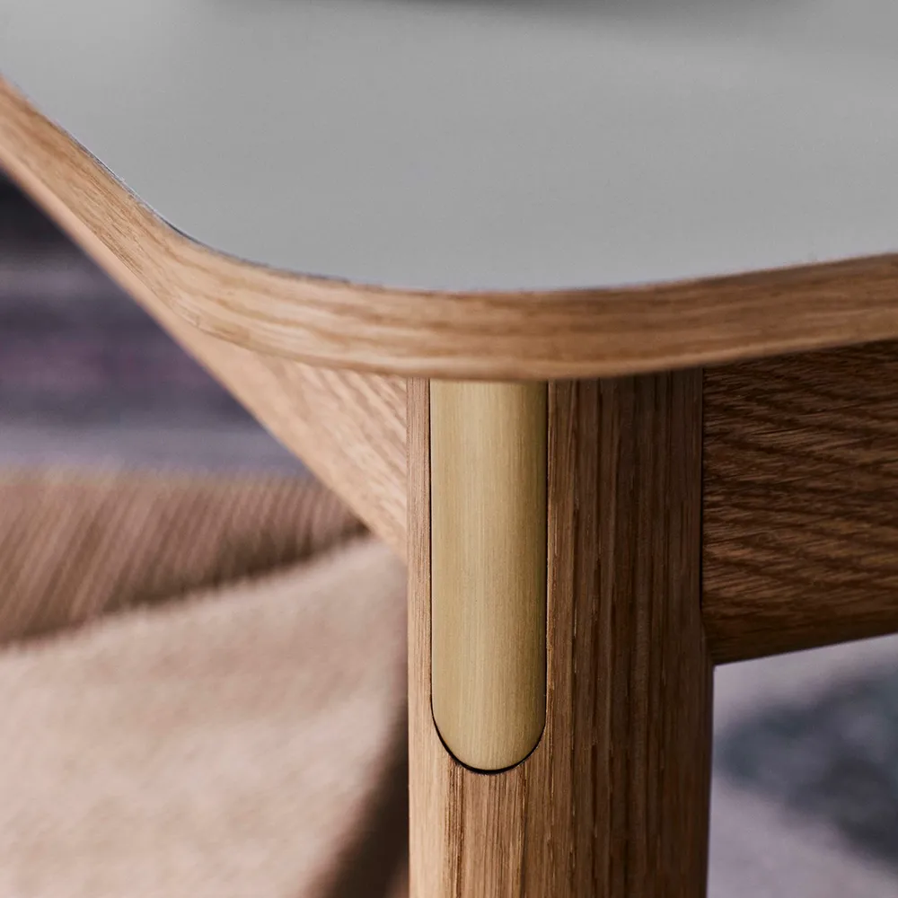 Patch HW2 dining table, Griogo londra. smoked oiled oak stand &Tradition