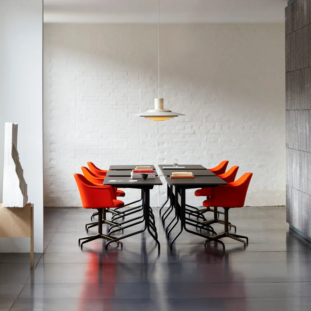 Pavilion AV16 desk, Black linoleum, black lacquered oak, black leg &Tradition