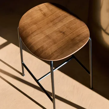 Pavilion AV37 counter stool 68 cm - Black-lacquered oak - &Tradition
