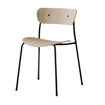 Pavilion chair AV1 - Coated oak - &Tradition