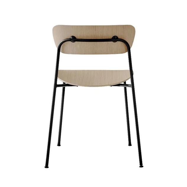 Pavilion chair AV1, Coated oak &Tradition