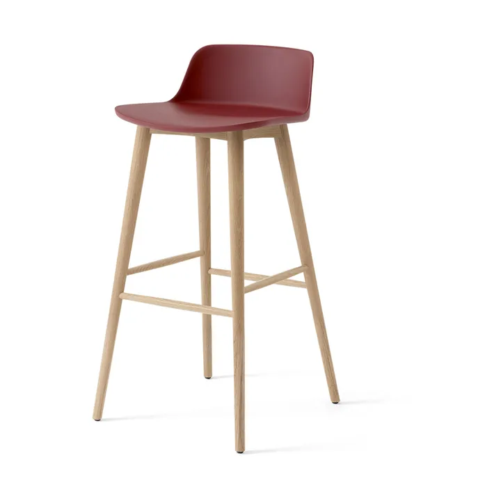 Rely HW123 bar stool - Red brown-lacquered oak, 75 cm - &Tradition