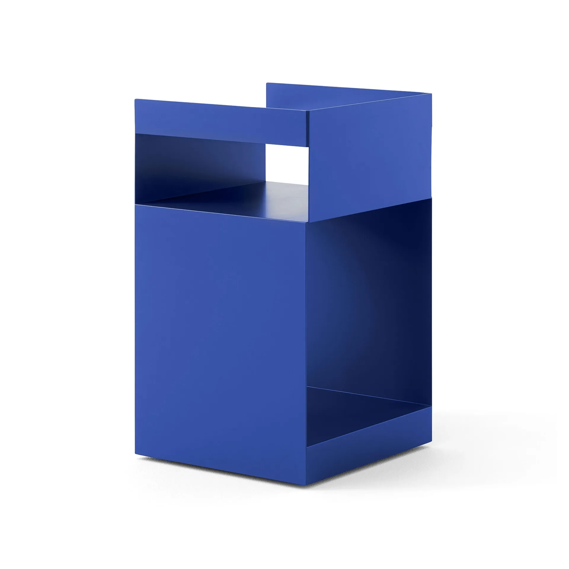 Rotate SC73 serving trolley, Cobalt blue &Tradition