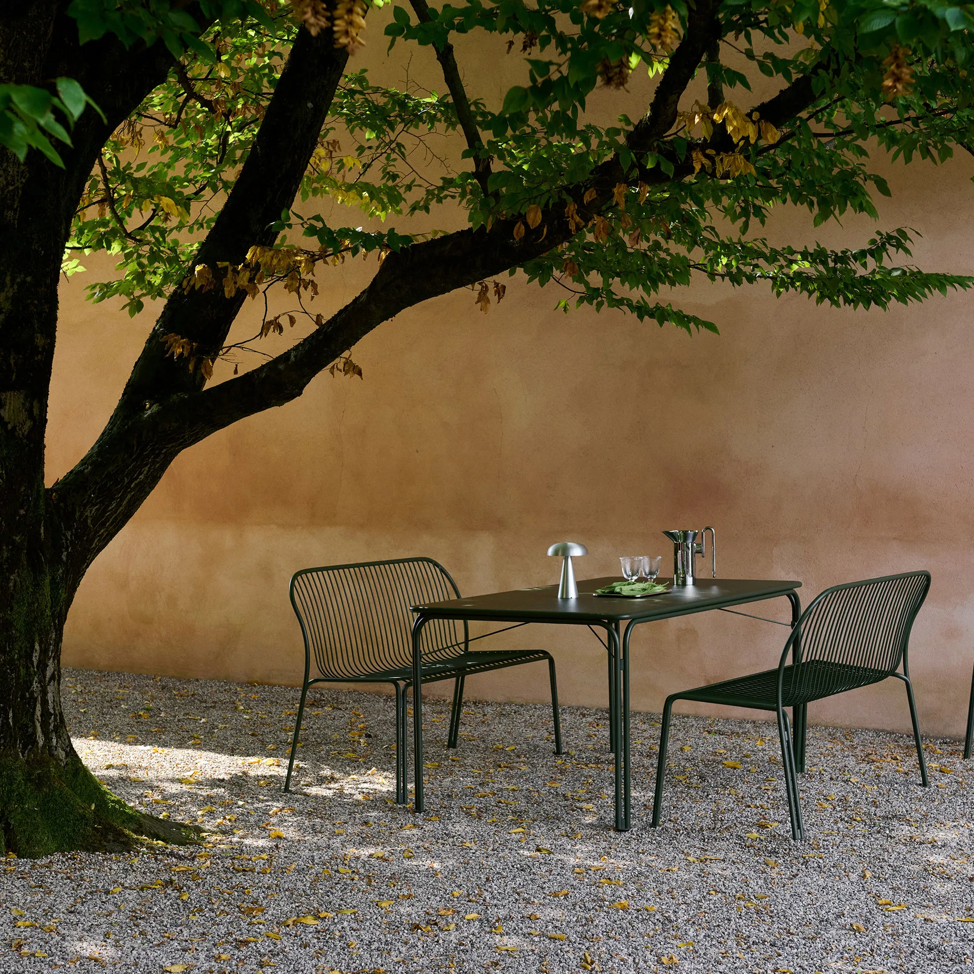 Thorvald SC111 bench, Bronze green, 129 cm &Tradition