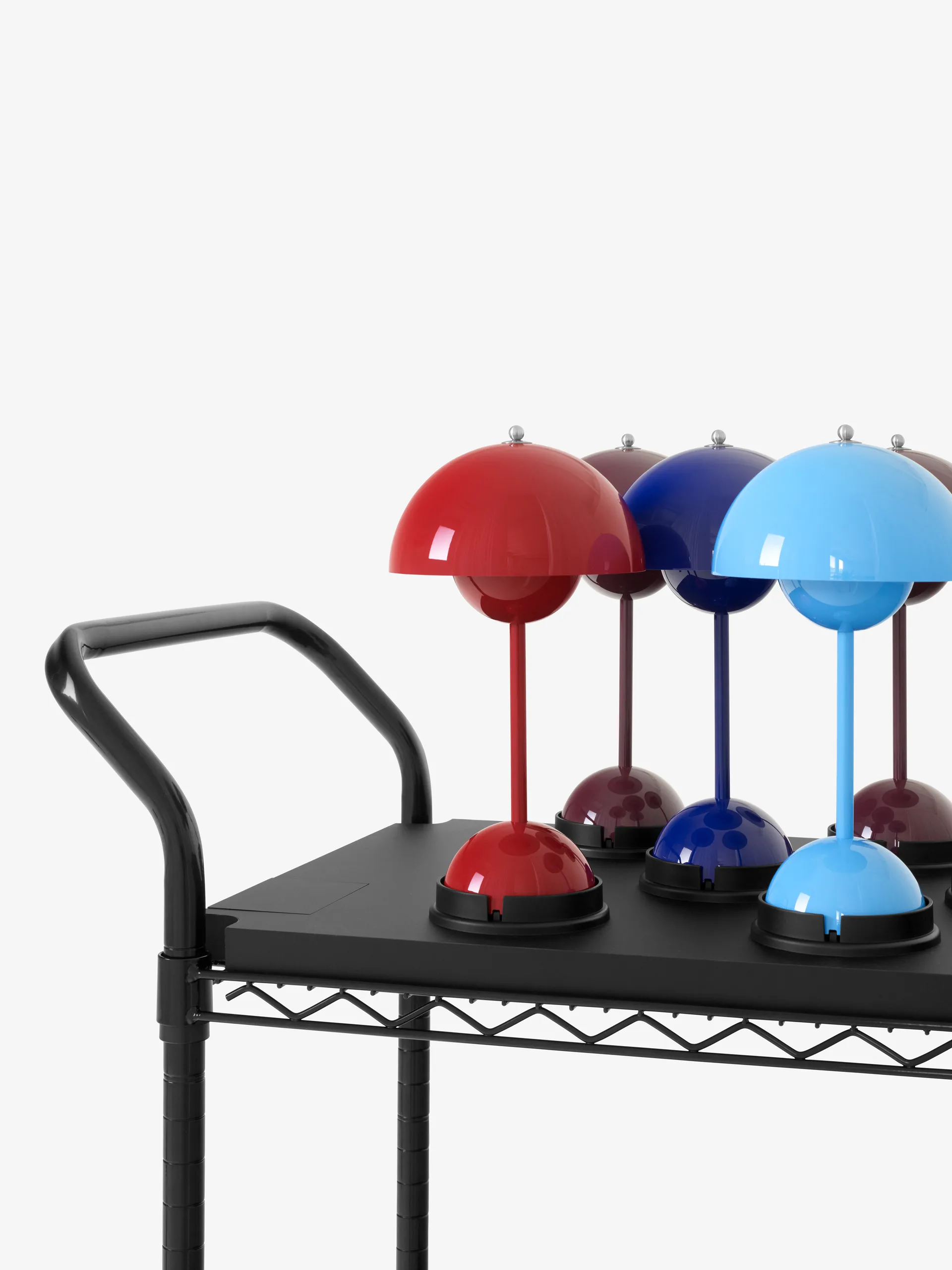 VP9 & AP21 charging pad, 11 charging stations &Tradition