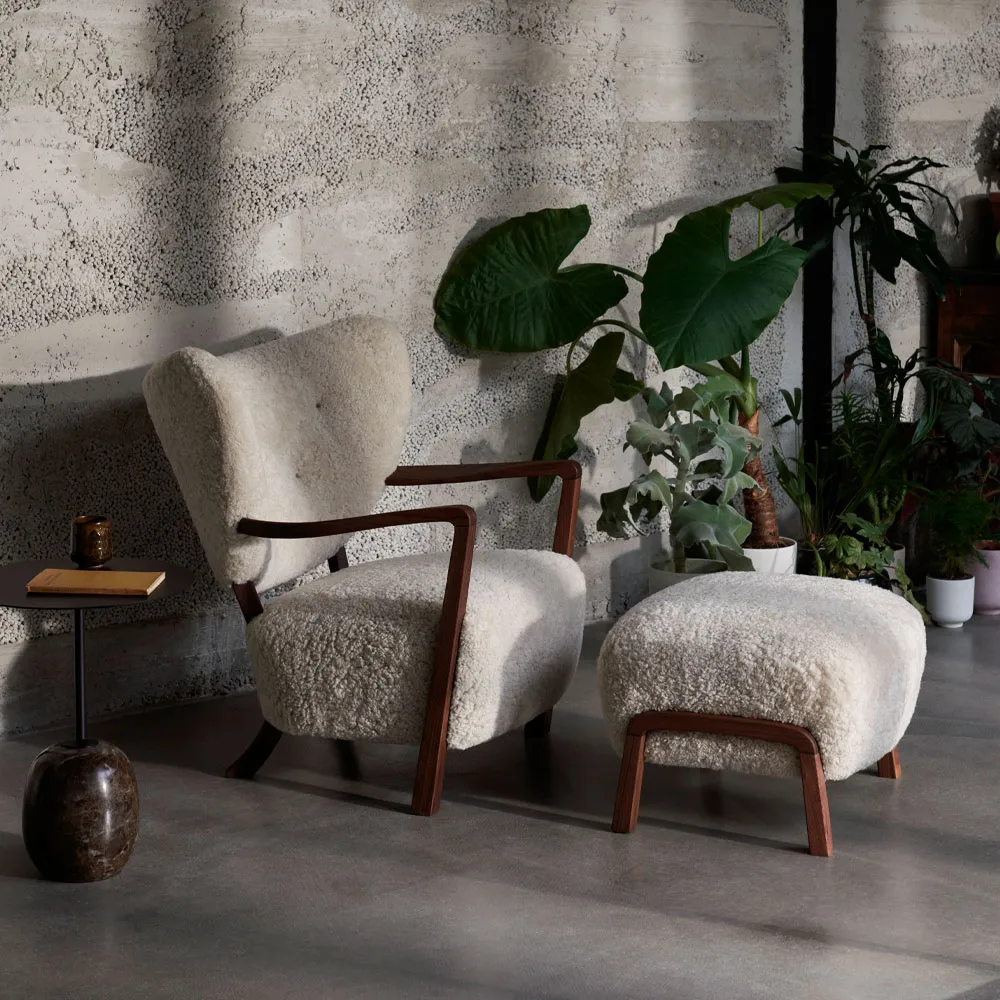 Wulff ATD3 footstool, Sheepskin moonlight, walnut legs &Tradition